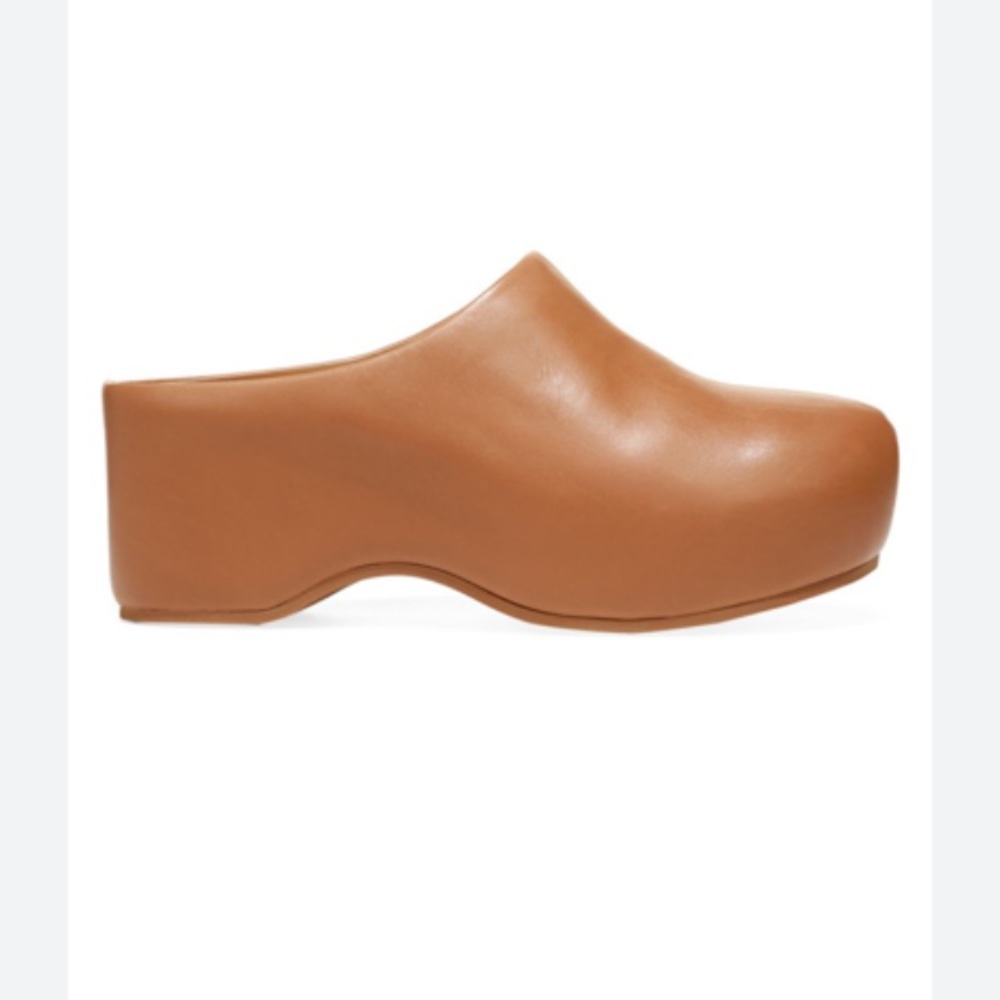 Vince Isa, Women's Tan leather platform minimalist Clogs. 9.5